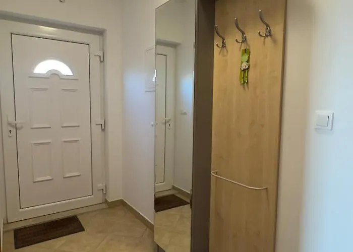 Apartament Maslina *