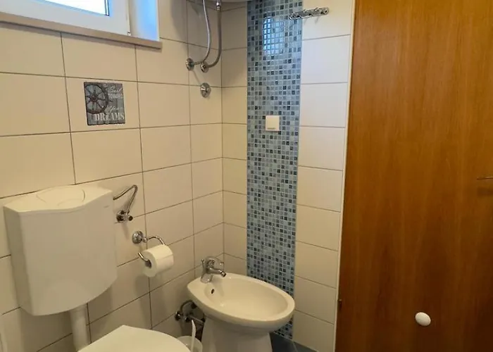 Apartament Maslina *